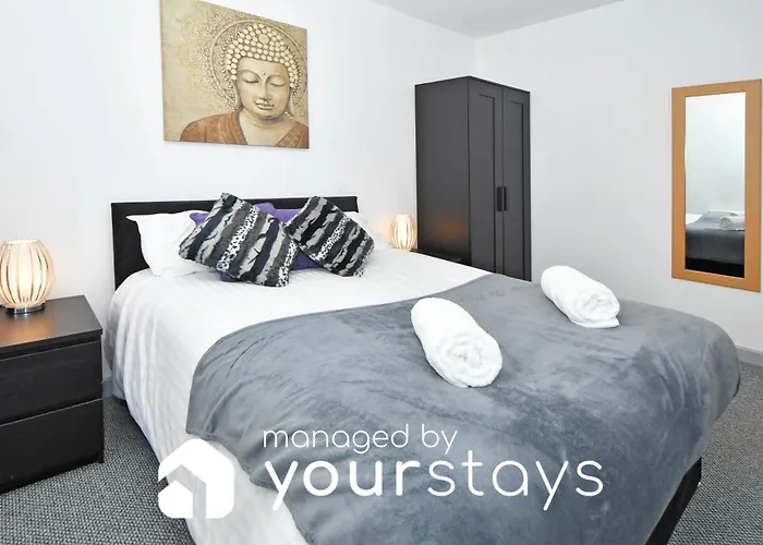 Smithfield Apartments By Yourstays - Gated Apartments With Private Car Park In City Centre