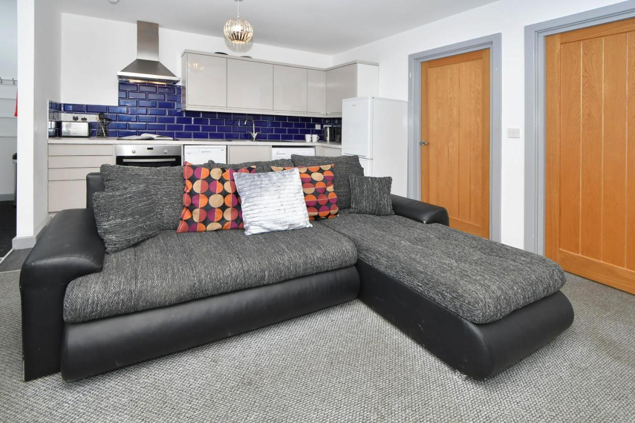 Apartment Smithfield By Yourstays - Gated With Private Car Park In Centre Stoke-on-Trent