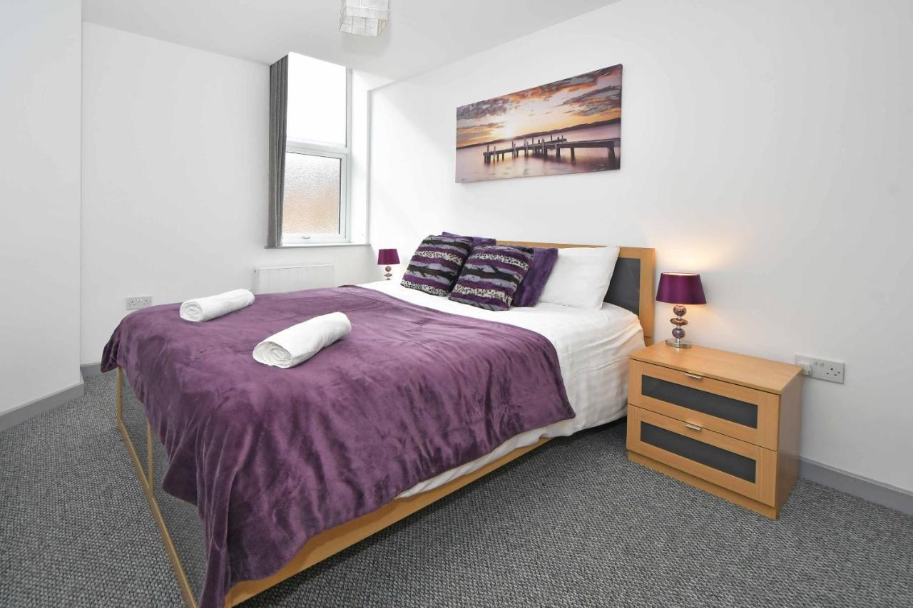 Smithfield By Yourstays - Gated With Private Car Park In Centre Apartment