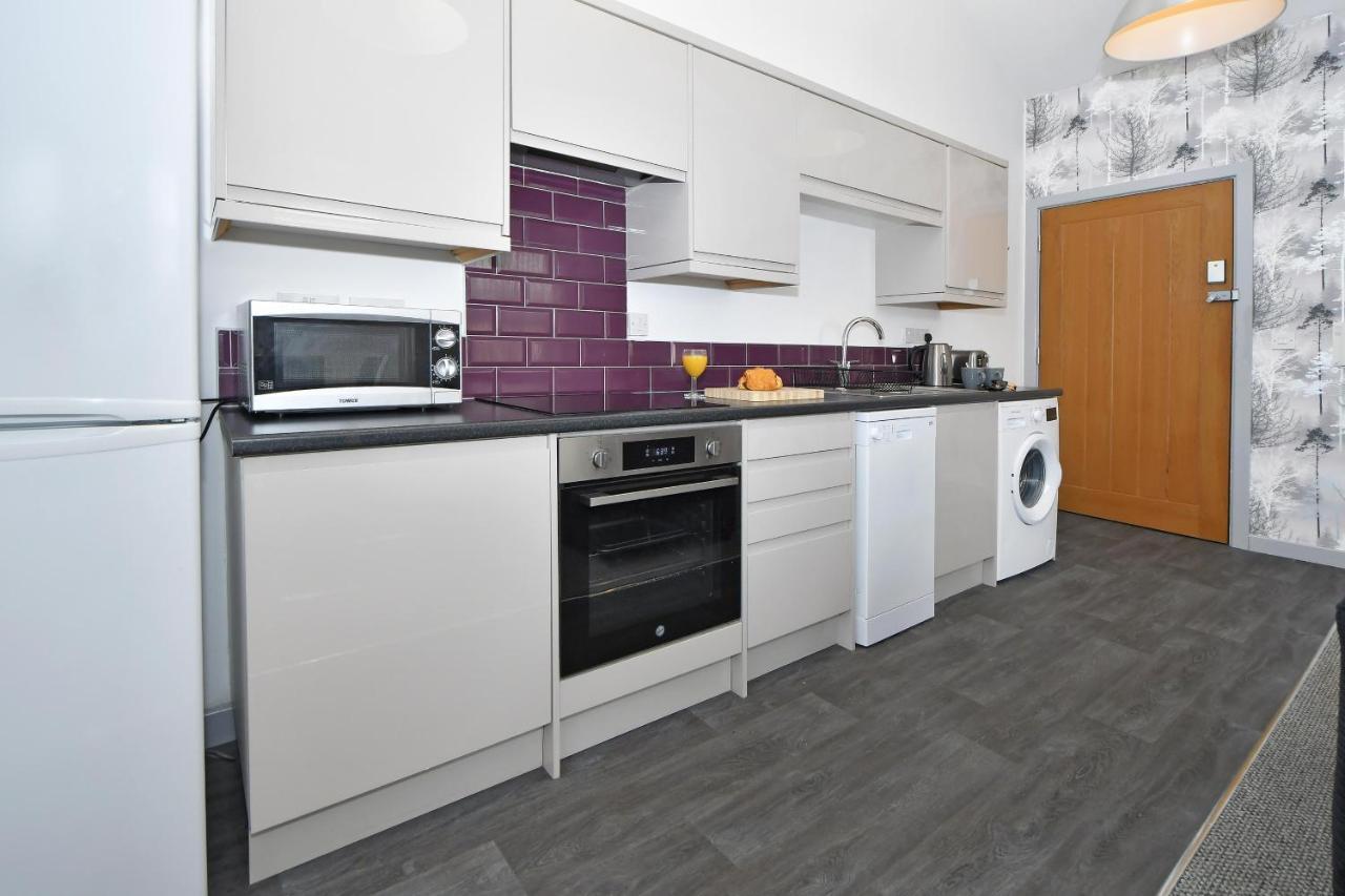 Smithfield By Yourstays - Gated With Private Car Park In Centre Apartment Stoke-on-Trent