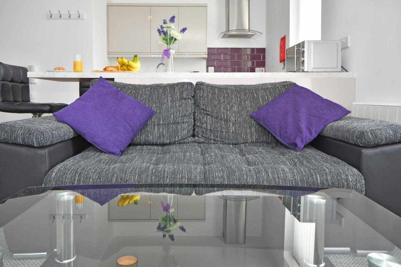 Apartment Smithfield By Yourstays - Gated With Private Car Park In Centre Stoke-on-Trent