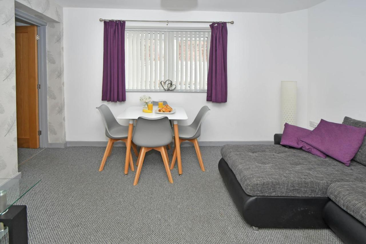 Apartment Smithfield By Yourstays - Gated With Private Car Park In Centre Stoke-on-Trent