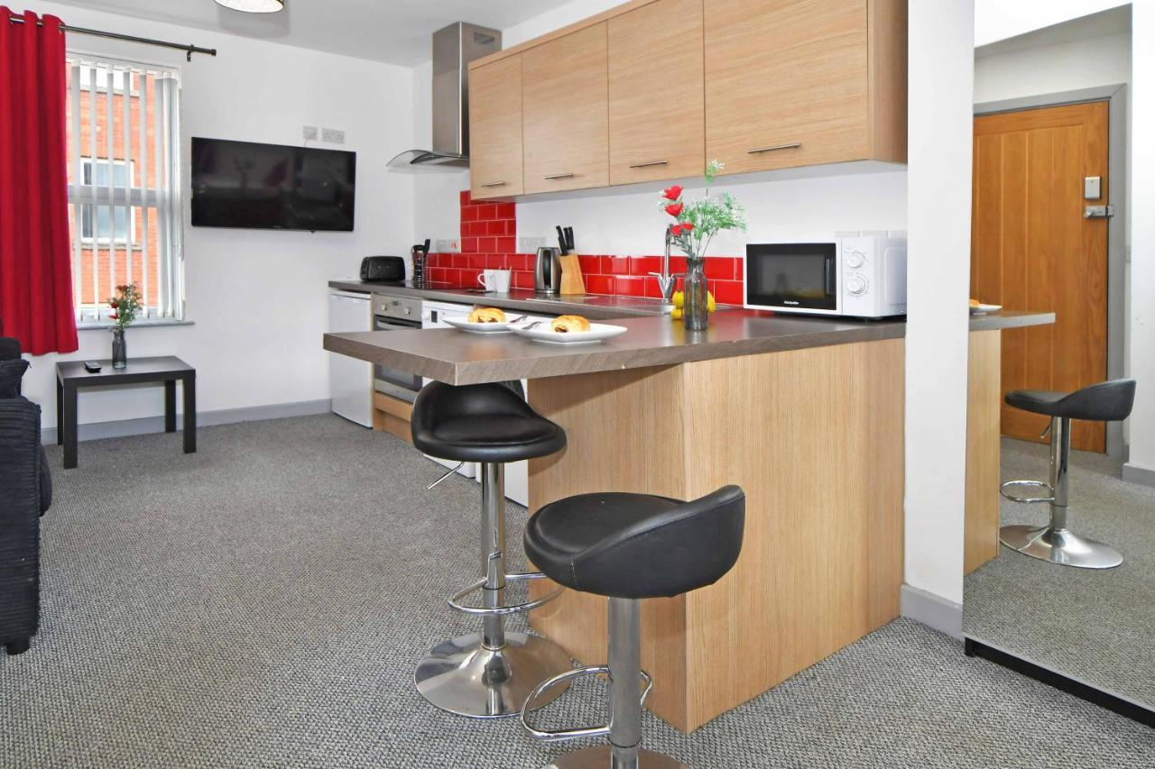 Apartment Smithfield By Yourstays - Gated With Private Car Park In Centre Stoke-on-Trent
