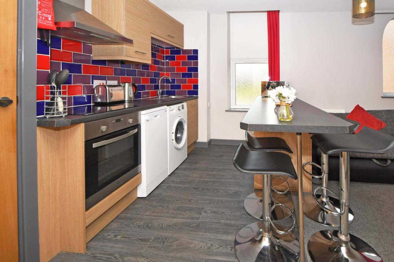 Smithfield By Yourstays - Gated With Private Car Park In Centre Apartment